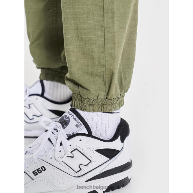 vêtements Bench pantalon cargo devvie kaki Hommes 042X253