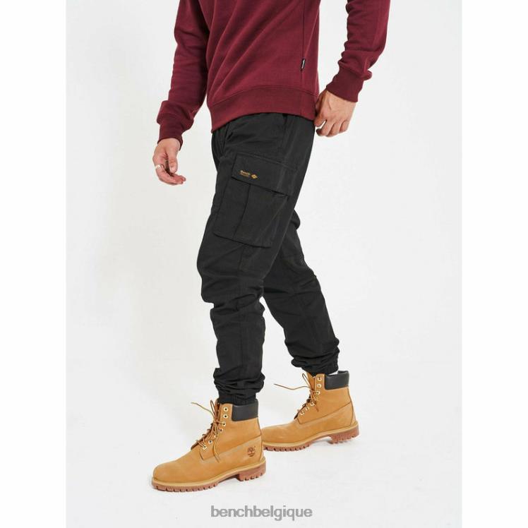 vêtements Bench pantalon cargo devvie noir Hommes 042X257